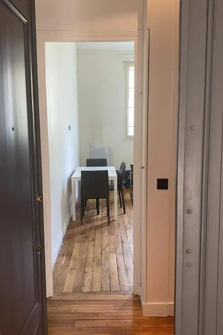 Appartement Tour Eiffel Invalides Paris
